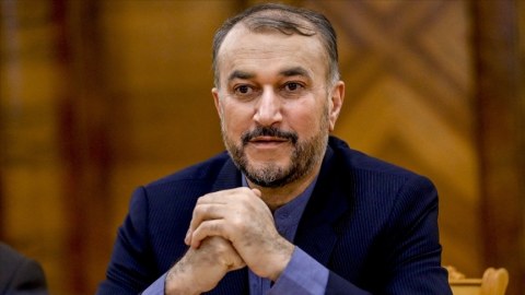 İran Səudiyyə ilə təmaslara can atır
