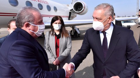 Şentop Gürcüstanda səfərdədir