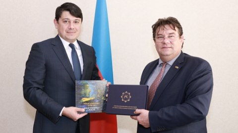 Fuad Muradov Rumıniya səfirilə görüşdü