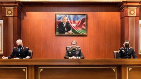 Vilayət Eyvazov əməliyyat müşavirəsi keçirdi