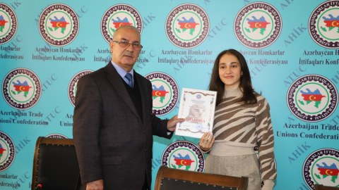 BMU-nun komandası mükafatlandırıldı