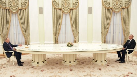 İlham Əliyevin Putinlə görüşünün detalları - YENİLƏNİB