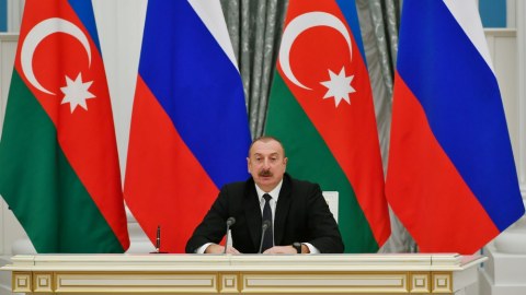 Prezident Rusiyada sülh müqaviləsindən DANIŞDI