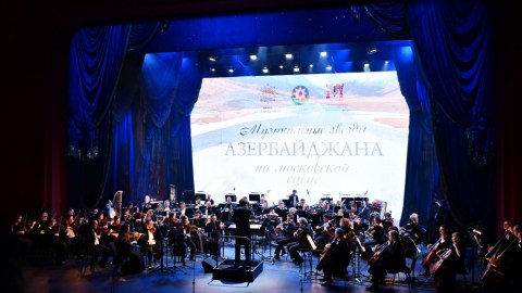 Azərbaycanın musiqi ulduzları Moskva səhnəsində - FOTOLAR