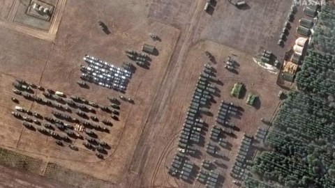 ABŞ Rusiya ilə bağlı peyk görüntülərini YAYIB