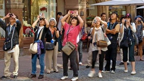 Azərbaycana gələn turistlərin sayı ARTIB