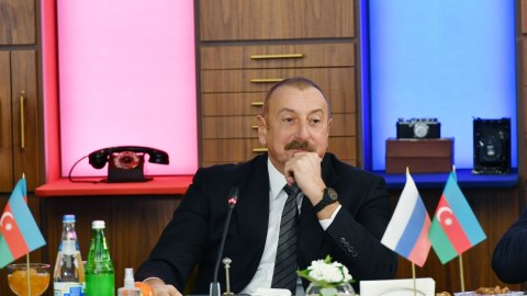 Prezident deputatların Ermənistana səfərindən DANIŞDI