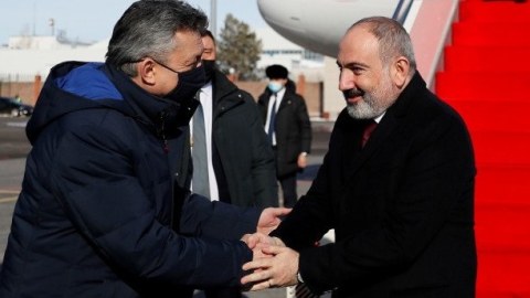 Paşinyan Qazaxıstandadır