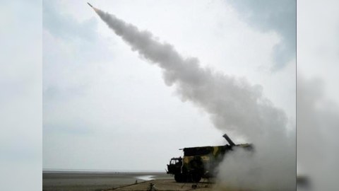 Ukrayna sərhədçiləri raketlə vuruldu