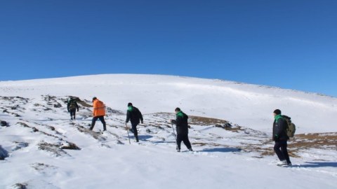 Yüksək dağlıq ərazilərdə qarölçmə işlərinə başlanır