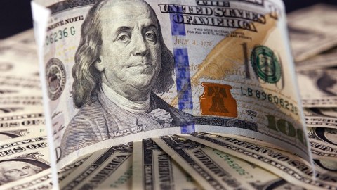 Müharibə başlayan gün 39 milyard dollar itirdilər
