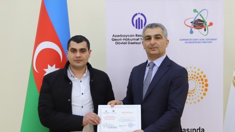 Gəncə Dövlət Universitetinin tələbələrinə sertifikatlar verilib