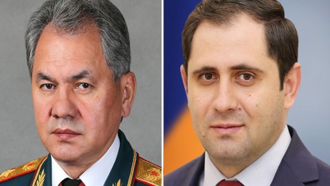 Ermənistan və Rusiya müdafiə nazirləri GÖRÜŞDÜ