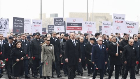 Prezident və xanımı “Xocalı yürüşü”ndə - FOTOLAR