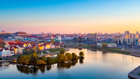 Belarus xalqı Lukaşenko ilə bağlı qərarını verir