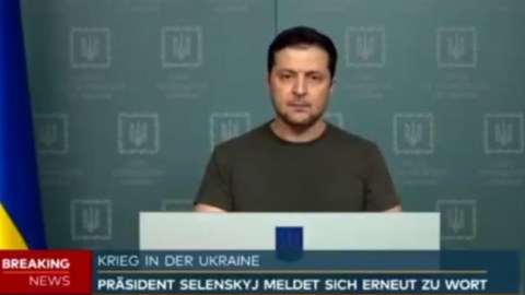 Zelenskinin çıxışı alman jurnalisti ağlatdı - VİDEO