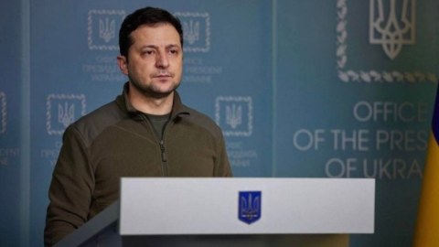 Lukaşenko Zelenskiyə nə deyib...