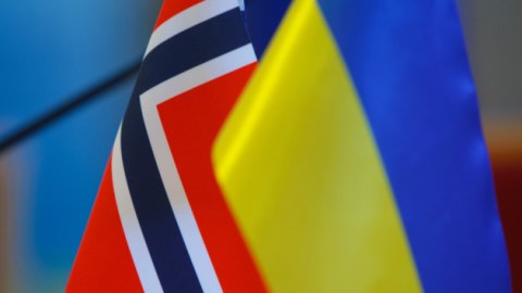 Norveç də Ukraynaya silah göndərir