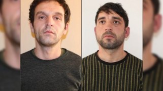 Oğurladıqları pulu torpağa basdıran dostlar TUTULDU