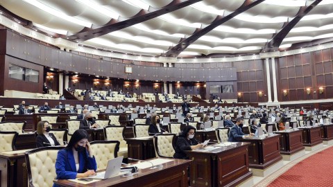 Yeni qanun layihəsi müzakirəyə çıxarılır
