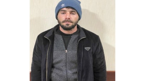 Elektron qolbaq daşıyan məhkum yenidən oğurluq etdi
