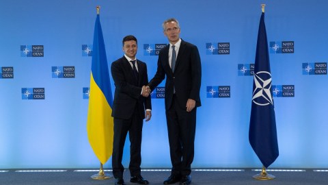 NATO Ukraynaya hərbi yardımını artırır