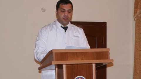 Rüşvət alan xəstəxana direktoruna hökm oxundu
