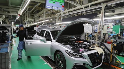“Toyota” şirkəti də Rusiyadan gedir
