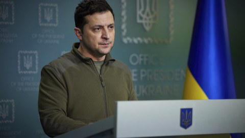Zelenski Putinə müraciət etdi: “Gəl, kişi kimi danışaq”
