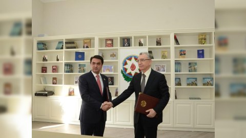 Bakı və Düşənbə şəhərləri qardaşlaşdı