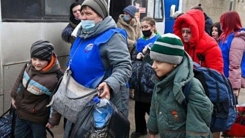 Ukraynada 8 günə 28 uşaq ölüb, 64-ü yaralanıb 