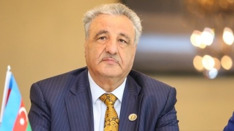 Prokuror Tağı Əhmədovdan sələmə pul aldığını deyən şəxsə cəza istədi