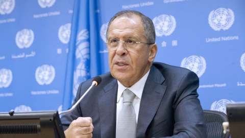 Lavrov belaruslu həmkarı ilə danışdı