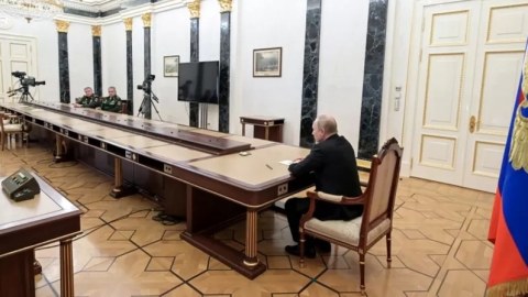 Əsrin bəlası və “xamuşan” taktikası