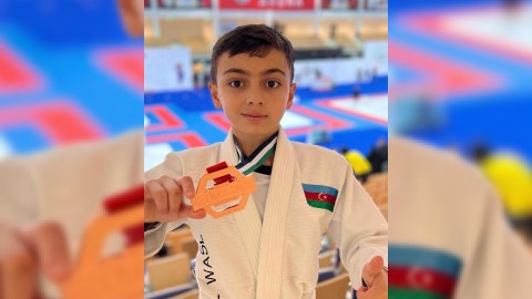 Azərbaycanlı idmançı uşaqlar Əbu-Dabidə medallar qazanıblar