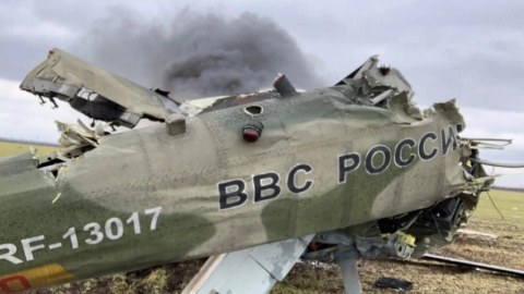 Ukrayna Rusiyanın 4 helikopterini VURDU
