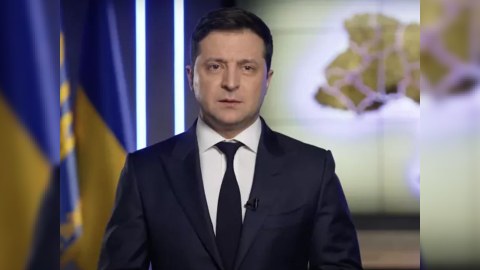 Vinnitsa hava limanı tamamilə məhv edilib