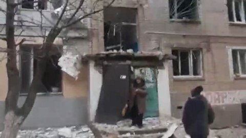 Nikolayevdə azərbaycanlıların yaşadığı məhəllə atəşə tutuldu