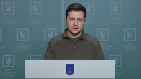 Zelenski Beynəlxalq Qırmızı Xaç Komitəsini ittiham etdi
