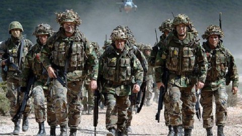 NATO qoşunlarını hazır vəziyyətə gətirdi