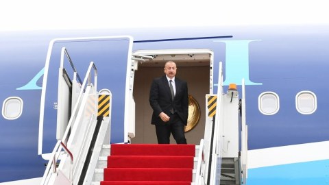 İlham Əliyev Türkiyəyə getdi