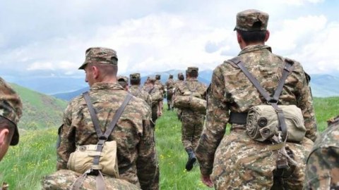 Ermənistanda ehtiyatda olan hərbçilər təlimlərə ÇAĞIRILDI