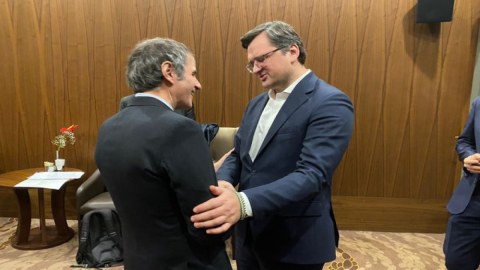 Kuleba Antalyada daha bir görüş keçirdi