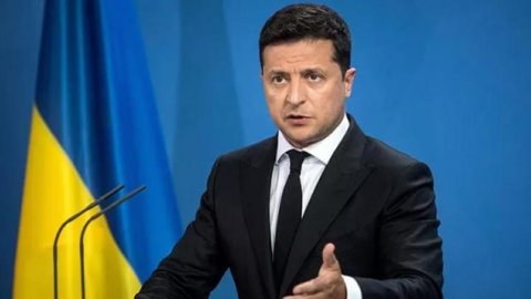 Zelenskidən Rusiyaya XƏBƏRDARLIQ