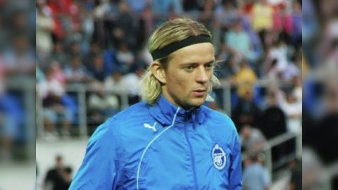 Məhşur futbolçu titullarından məhrum edildi