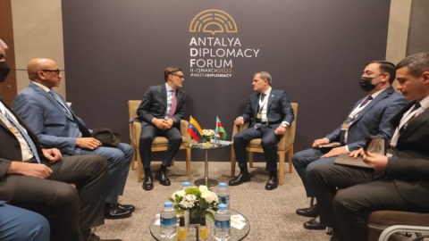 Azərbaycan və Venesuela XİN başçıları görüşüb
