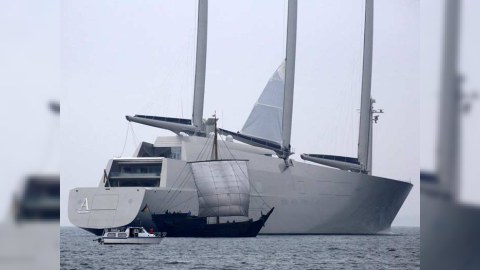 Rusiyalı oliqarxın 578 milyonluq yaxtasına həbs qoyuldu  