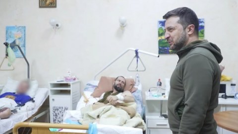 Zelenski: “Zəfərimiz ən gözəl hədiyyə olacaq” - VİDEO