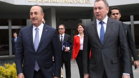 Çavuşoğlu belaruslu həmkarı ilə danışıqlar apardı