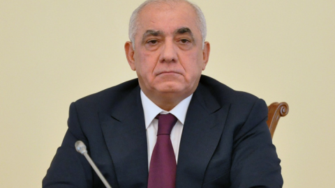 “Bir ildə bütün problemləri həll etmək mümkün deyil” – Baş nazir 